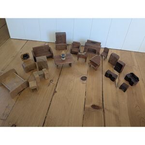Large lot of vintage wooden dollhouse furniture - 20 pieces